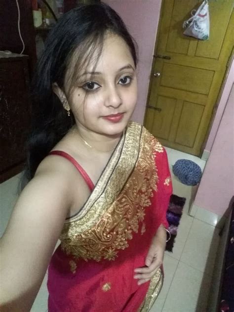 bhabhi nude image|Bhabhi Nude Pics